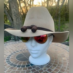 Vintage Star Dallas Western Wear.